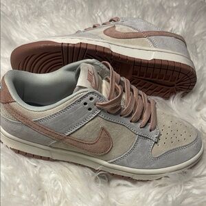 Women's Nike Gray and Pink Sneakers
